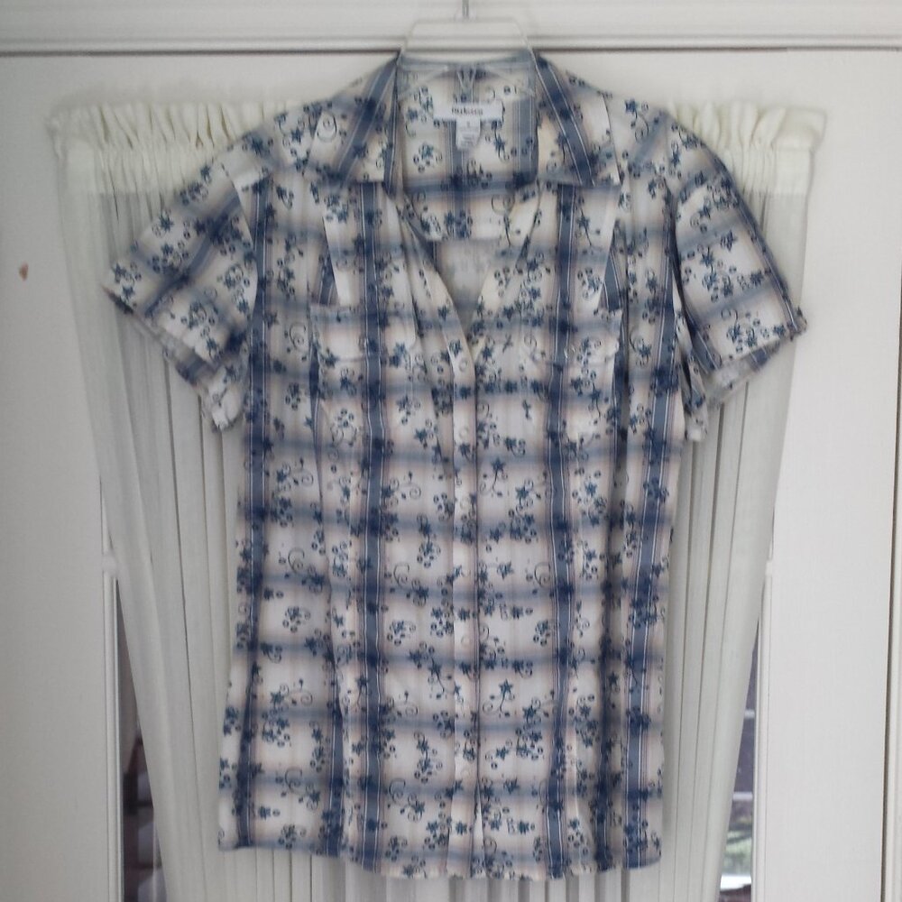 Style & Co Collared Blouse - Picture 3 of 9